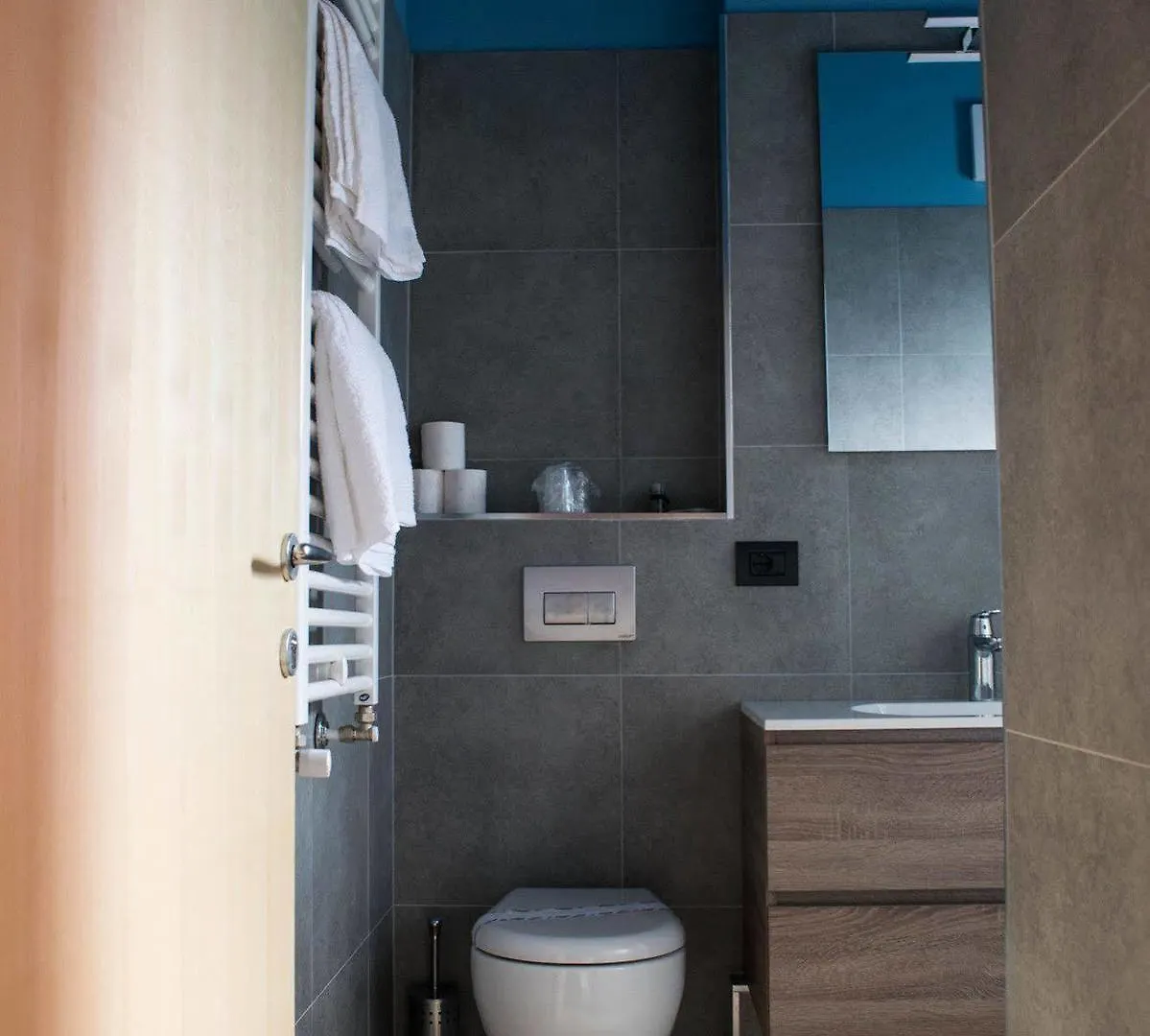 Hotel Camping Europa Домазо